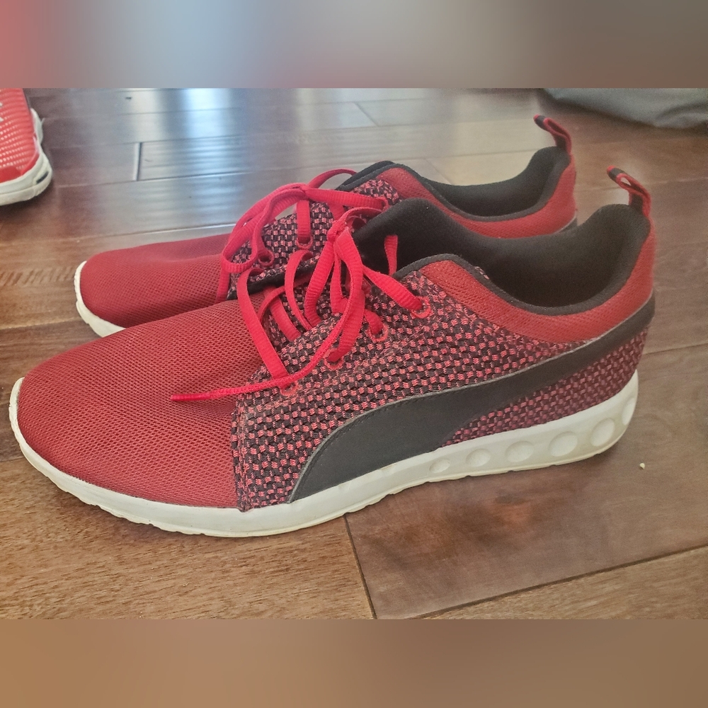 Puma Carson 2 Knit Idp running shoes burgundy and black size 9.5